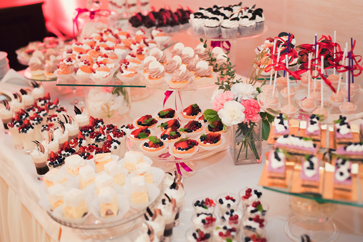 Incredible Wedding Dessert Ideas To Include In Your Menu